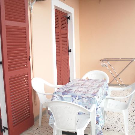 Spiti Kritikos Apartment Benitses  Luaran gambar