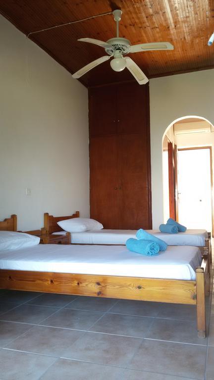 Spiti Kritikos Apartment Benitses  Luaran gambar